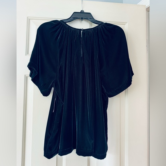 Old Navy shirred black velvet swing blouse - Picture 2 of 6